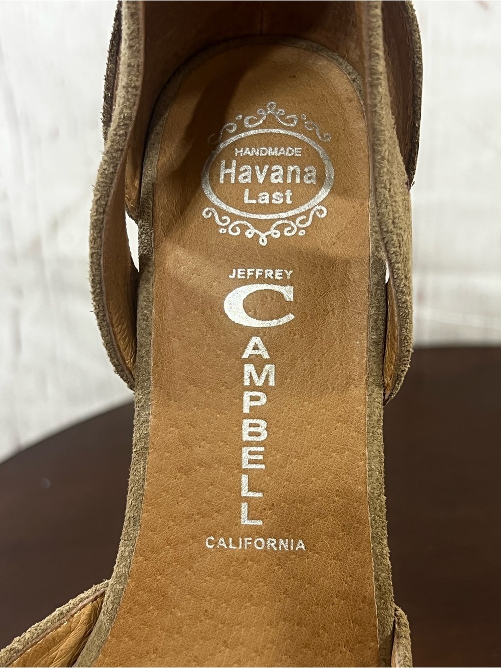 JEFFREY CAMPBELL HAVANA STR8TUP Taupe Suede Heelless Platform Wedge Sandals 6.5 - Picture 12 of 13